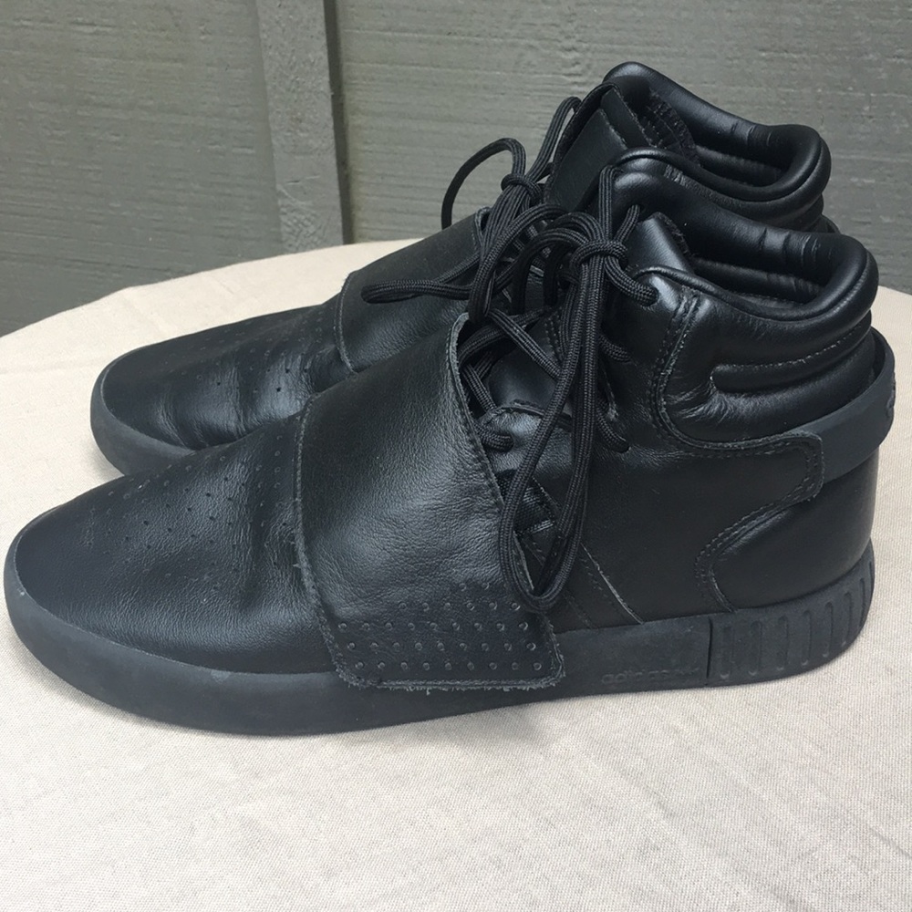 Adidas  Black Leather Hightops